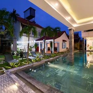 Legend Hotel