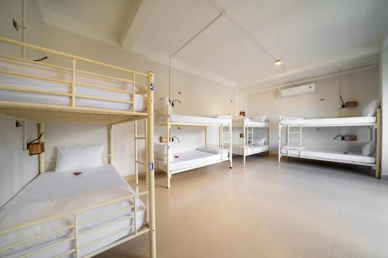 Bed Station Hostel & Pool Bar Hoi An 